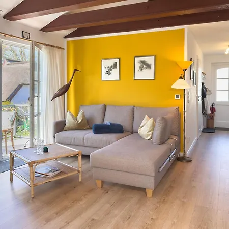 Strandlaeufer Διαμέρισμα